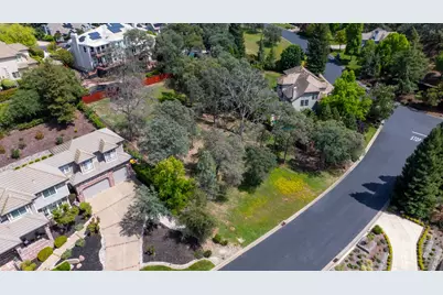 2083 Lockridge Place, El Dorado Hills, CA 95762 - Photo 3