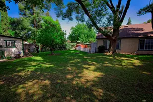 986 Pebble Way, Manteca, CA 95336 - Photo 35