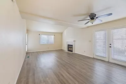 7675 N 1st Street #136, Fresno, CA 93720 - Photo 3