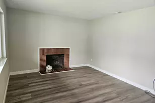 2225 Arliss Way, Sacramento, CA 95822 - Photo 5
