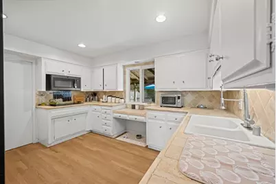 5065 Cocoa Palm Way, Fair Oaks, CA 95628 - Photo 23