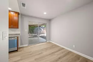 7444 Larchmont Dr, North Highlands, CA 95660 - Photo 9