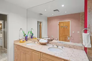 1118 Roscomare Rd, Los Angeles, CA 90077 - Photo 39