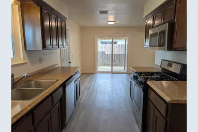 213 Renee Way, Madera, CA 93638 - Photo 13