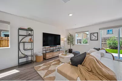 2233 Shady Tree Circle, Roseville, CA 95747 - Photo 9