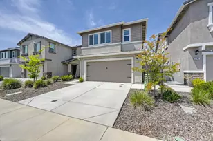 2233 Shady Tree Cir, Roseville, CA 95747 - Photo 3