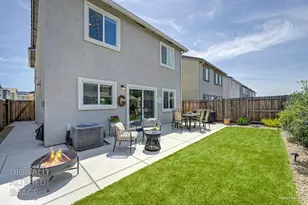 2233 Shady Tree Cir, Roseville, CA 95747 - Photo 35