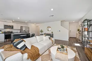 2233 Shady Tree Cir, Roseville, CA 95747 - Photo 11