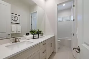 2252 Lyndon St, Lodi, CA 95242 - Photo 5