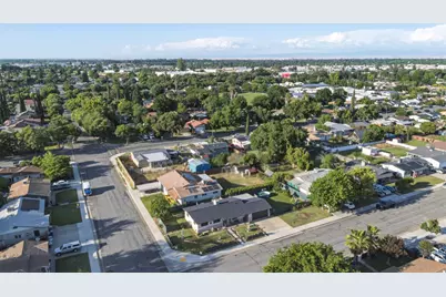 1843 W 8th Street, Merced, CA 95341 - Photo 23