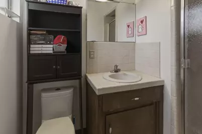 1843 W 8th Street, Merced, CA 95341 - Photo 13
