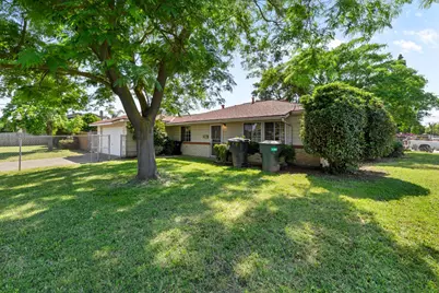 7358 Diana Way, Sacramento, CA 95828 - Photo 5