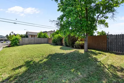7358 Diana Way, Sacramento, CA 95828 - Photo 19