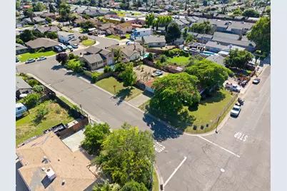 7358 Diana Way, Sacramento, CA 95828 - Photo 27