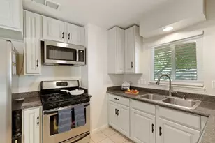 2100 Preston Ln, Modesto, CA 95355 - Photo 15