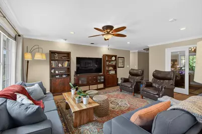 8432 Gaylor Way, Carmichael, CA 95608 - Photo 7