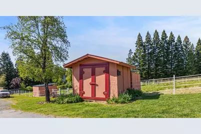 13587 Garden Bar Road, Grass Valley, CA 95949 - Photo 31