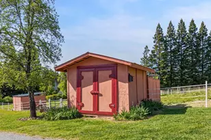 13587 Garden Bar Rd, Grass Valley, CA 95949 - Photo 31