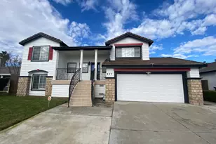 827 St Andrew St, Lathrop, CA 95330 - Photo 5