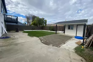 827 St Andrew St, Lathrop, CA 95330 - Photo 61