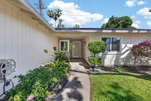 2743 Lost Creek Ct, Stockton, CA 95207 - Photo 3