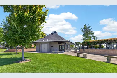 2743 Lost Creek Court, Stockton, CA 95207 - Photo 45