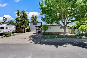 1220 Sonoma Ave, Modesto, CA 95355 - Photo 1
