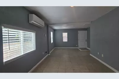 1632 11th Avenue, Olivehurst, CA 95961 - Photo 5