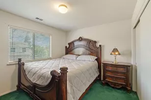 825 Polar Bear Cir, Galt, CA 95632 - Photo 27
