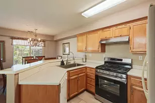 825 Polar Bear Cir, Galt, CA 95632 - Photo 17