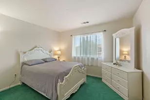 825 Polar Bear Cir, Galt, CA 95632 - Photo 25