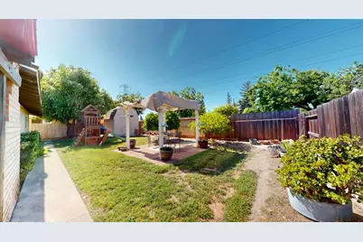2329 Northridge Drive, Modesto, CA 95350 - Photo 19