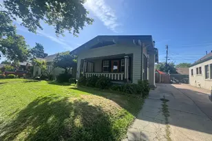 1044 W Harding Way, Stockton, CA 95203 - Photo 3