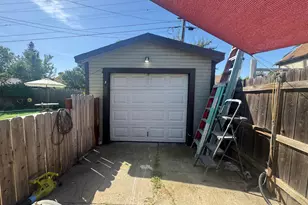 1044 W Harding Way, Stockton, CA 95203 - Photo 13
