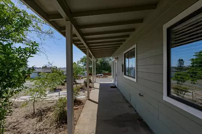 12113 Griffin Way, Auburn, CA 95602 - Photo 3