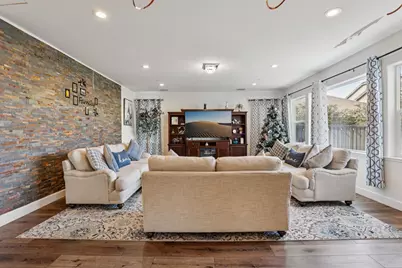 2371 Rio Grande Drive, Tracy, CA 95377 - Photo 9