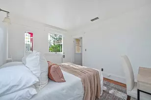 2940 23rd St, Sacramento, CA 95818 - Photo 49