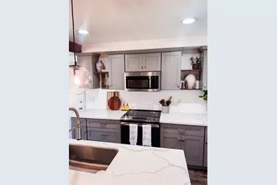 400 N Western Ave, Waterford, CA 95386 - Photo 9