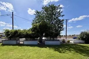 822 N Acacia Ave, Ripon, CA 95366 - Photo 7