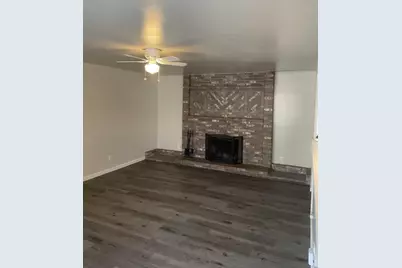 537 W University Avenue, Fresno, CA 93705 - Photo 7