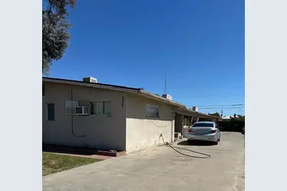537 W University Avenue, Fresno, CA 93705 - Photo 15