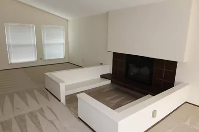 8609 Tiogawoods Drive, Sacramento, CA 95828 - Photo 5