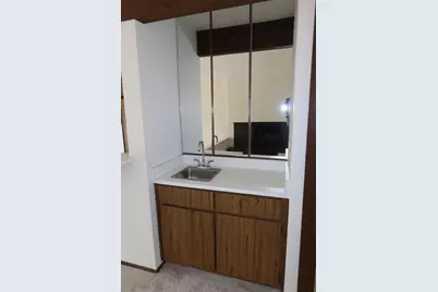 8609 Tiogawoods Drive, Sacramento, CA 95828 - Photo 11