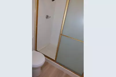 8609 Tiogawoods Drive, Sacramento, CA 95828 - Photo 19