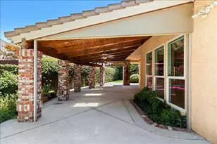 35 River Pointe Cir, Lodi, CA 95240 - Photo 81