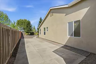 1452 Claridge Ct, Plumas Lake, CA 95961 - Photo 29