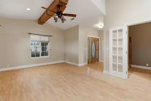 520 W 9th St, Tracy, CA 95376 - Photo 11