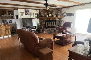 60 Jonquil Ln, Hollister, CA 95322 - Photo 7