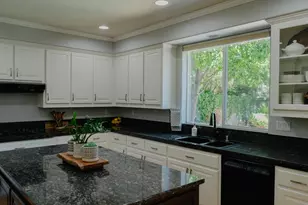 1481 Grey Owl Cir, Roseville, CA 95661 - Photo 9
