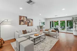 3120 American River Dr, Sacramento, CA 95864 - Photo 7